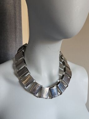 Guess Polished Silver Geometric Collar Necklace